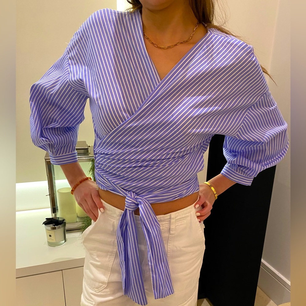 Zara Basic Collection wrap shirt. Blue & white stripes balloon sleeve size XS